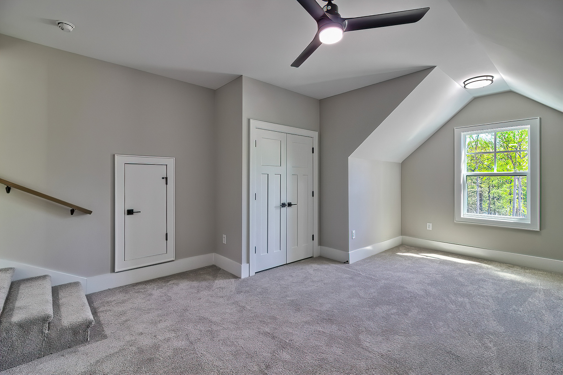 Leading Edge Homes  |  WhiteWater Landing on Lake Murray, Chapin, SC