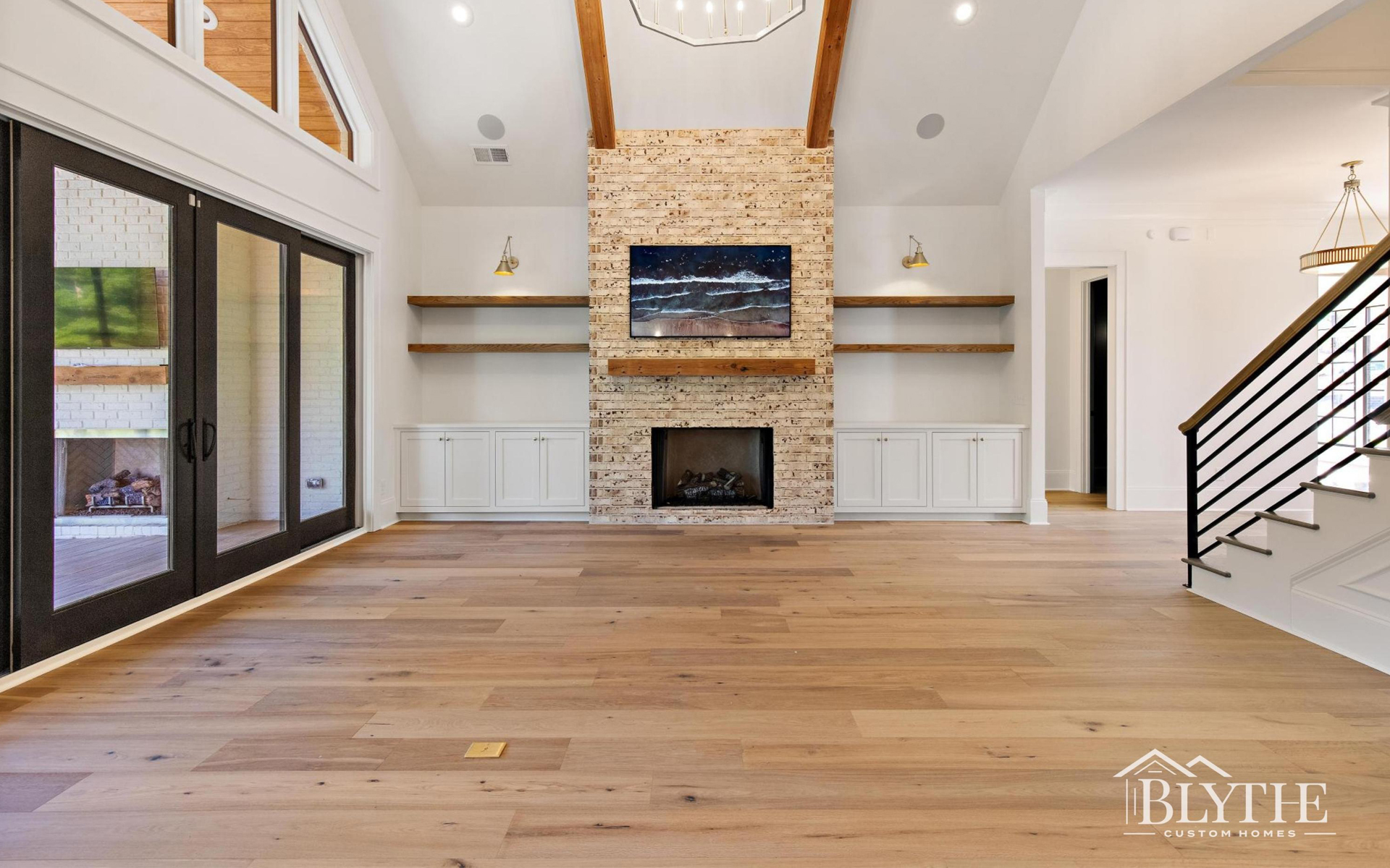 Blythe Custom Homes' Indoor & Outdoor Masonry Fireplaces