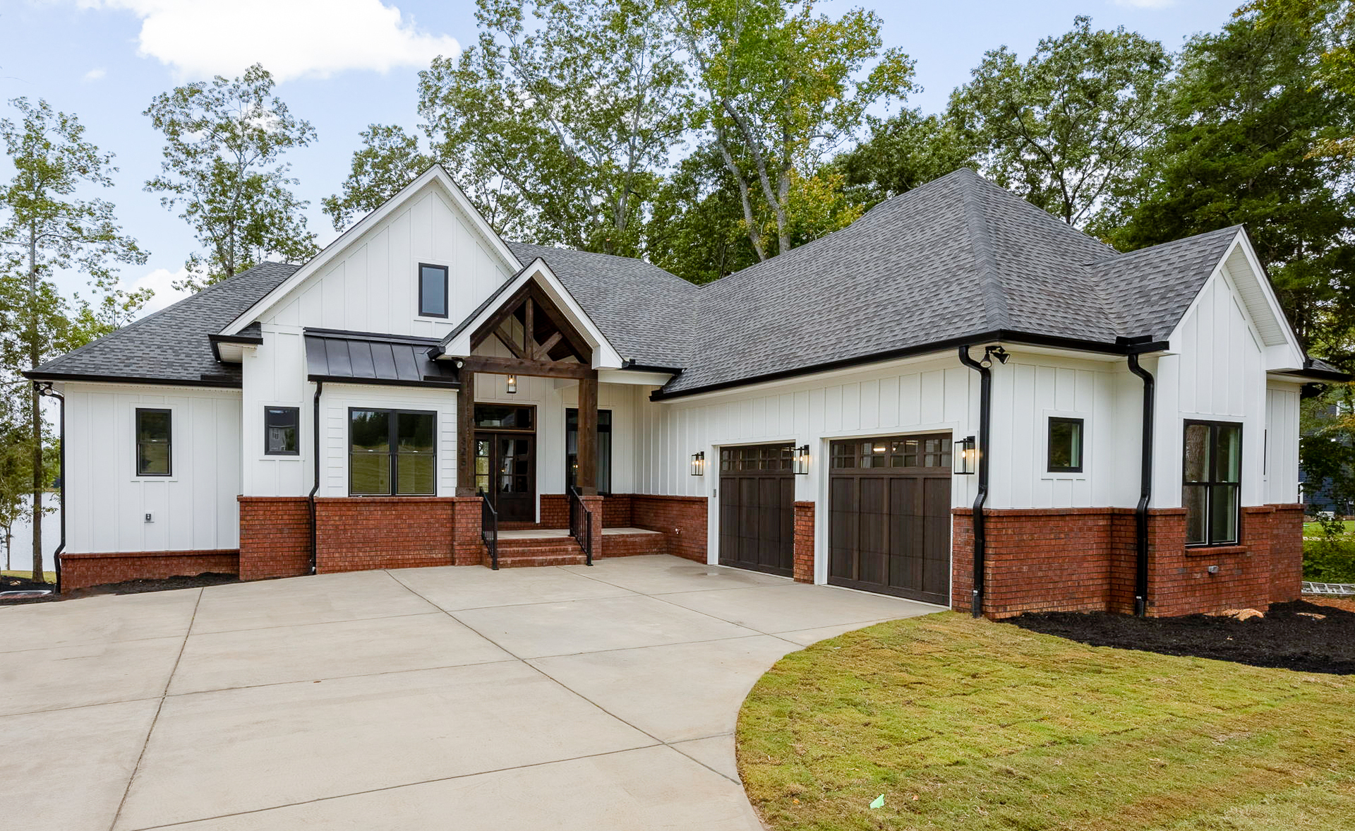 Hidden Oaks Custom Homes  |  WhiteWater Landing on Lake Murray