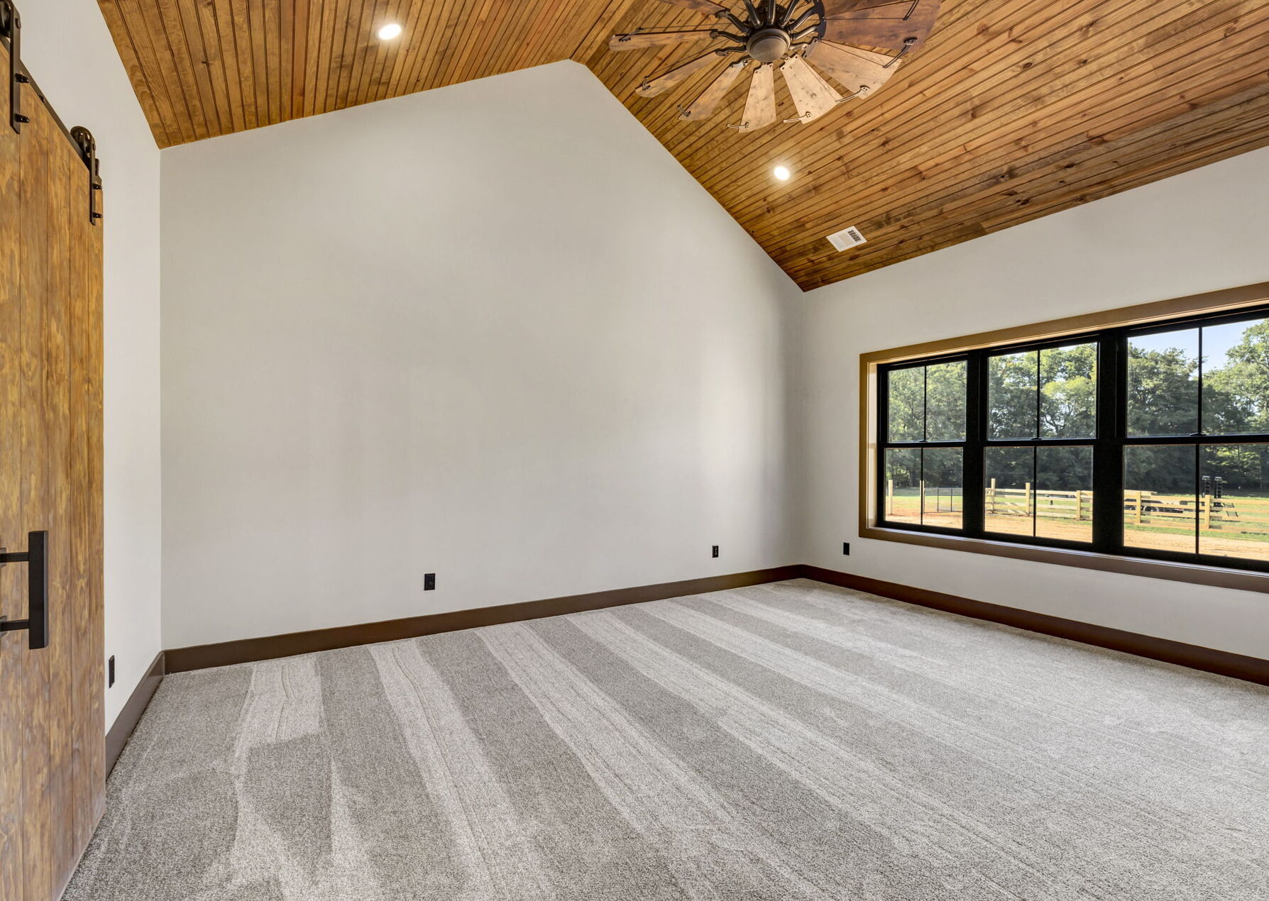 Hidden Oaks Custom Homes  |  WhiteWater Landing on Lake Murray